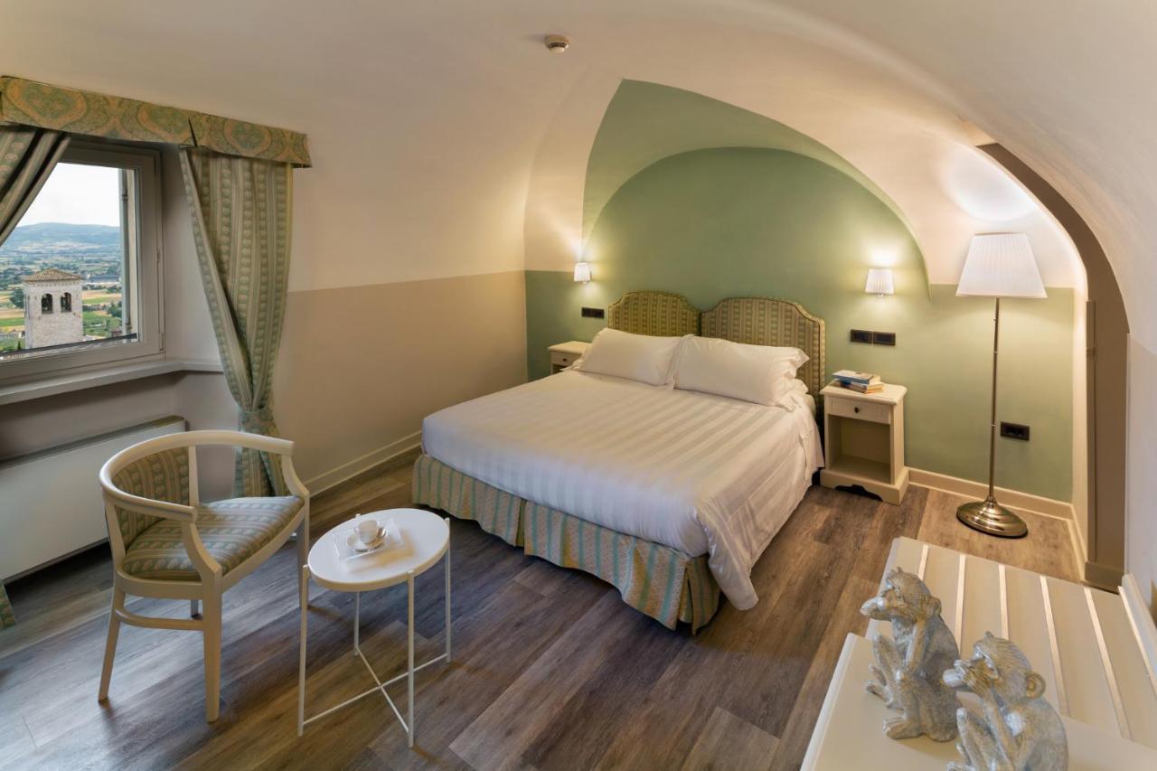 Hotel Fontebella Assisi Luaran gambar