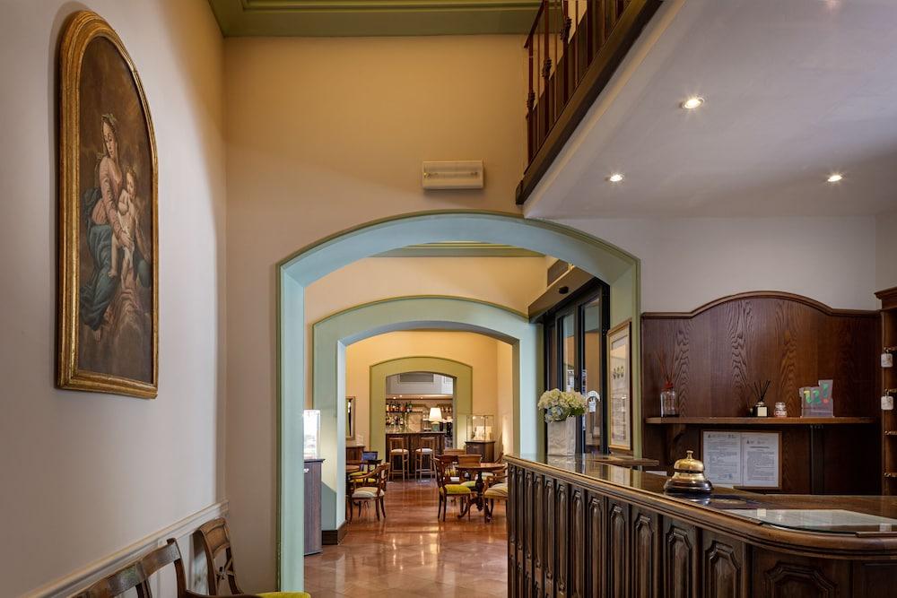 Hotel Fontebella Assisi Luaran gambar